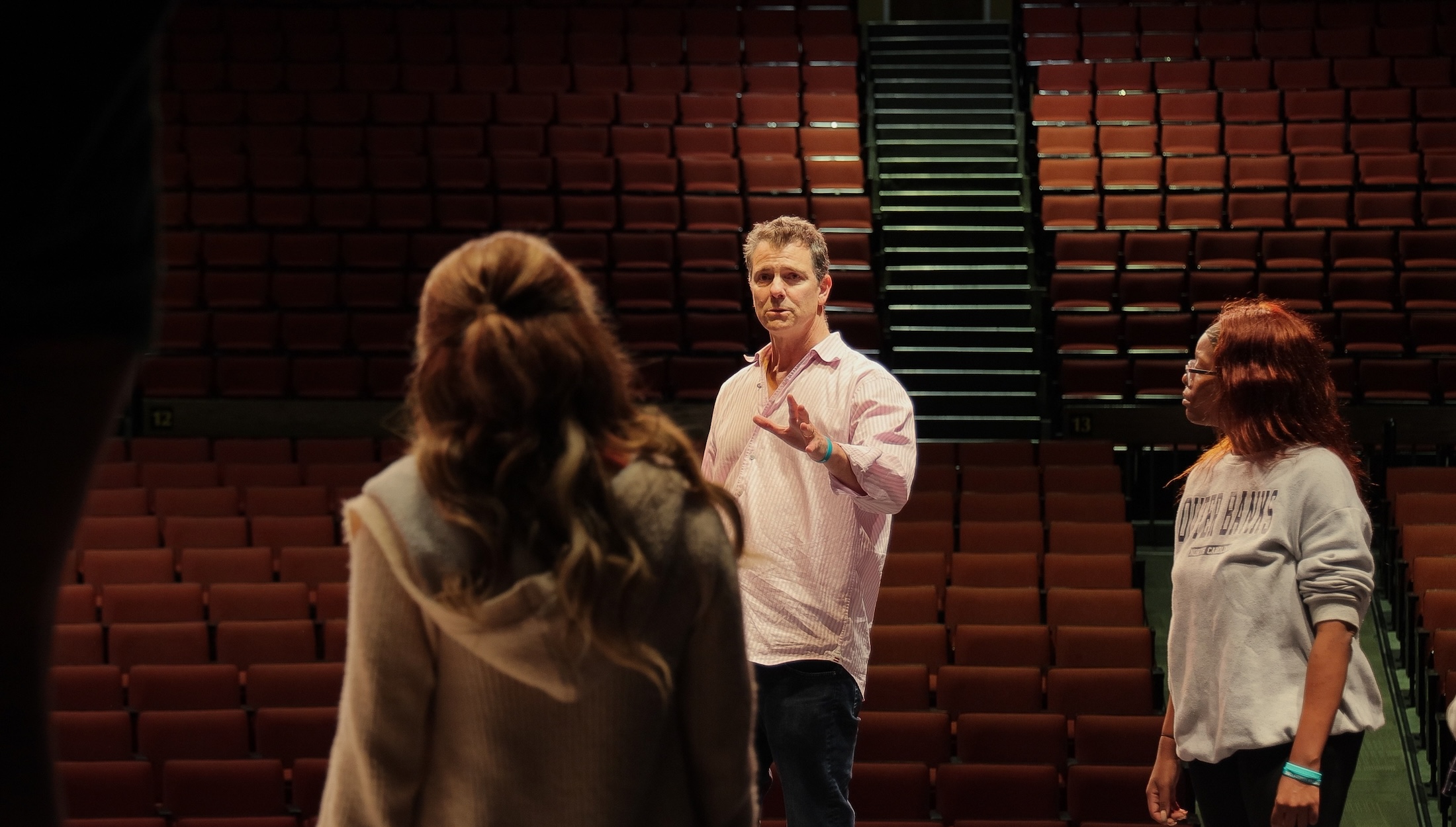 Dr. Jonathan Drahos Receives URTA Award in Undergraduate Training in Acting