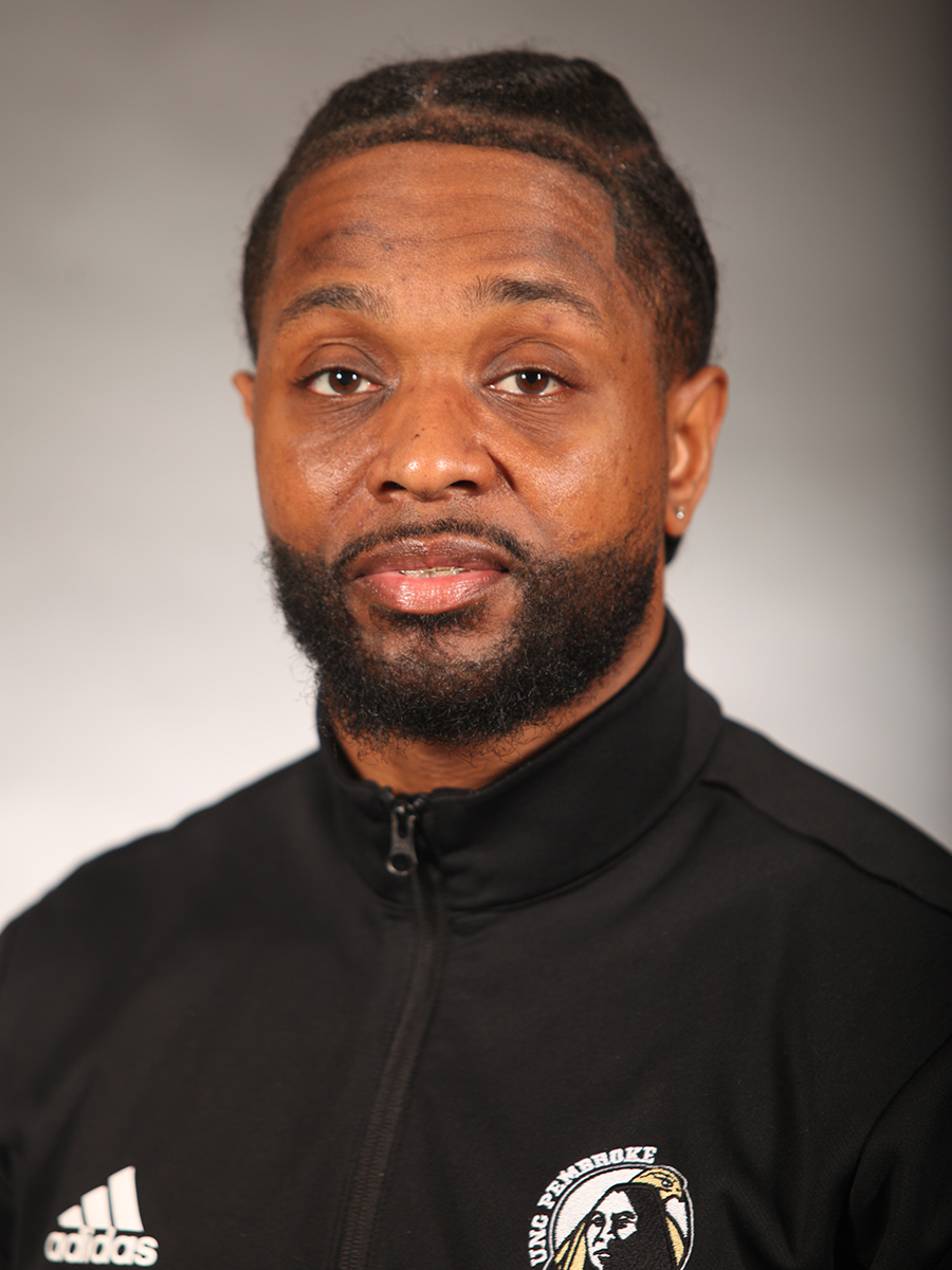 Leon Eason, headshot