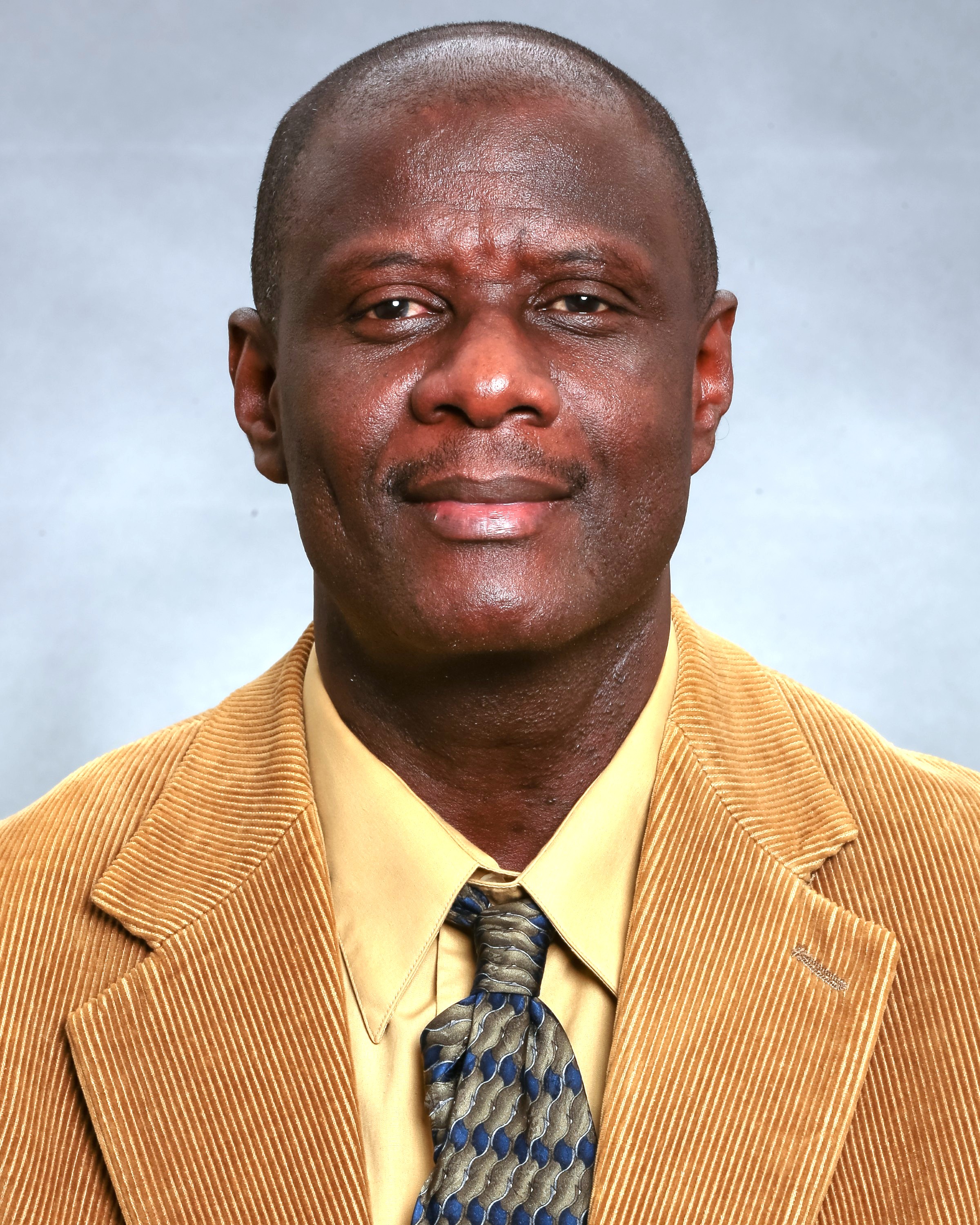Yale Kodwo-Nyameazea, headshot